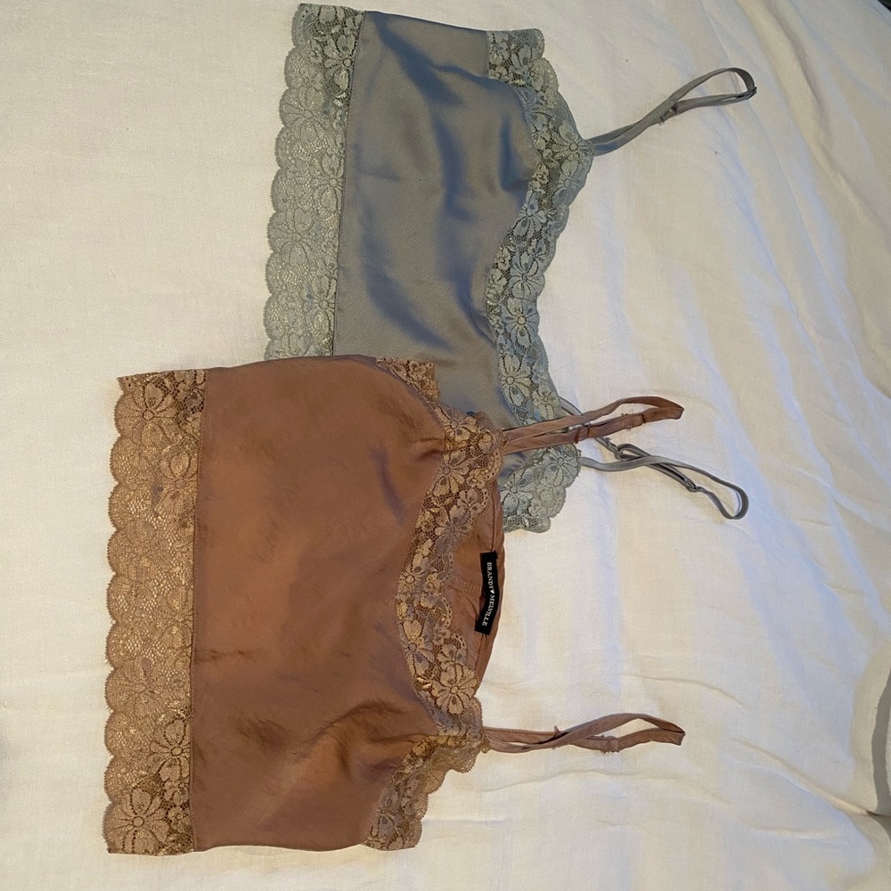 Brandy Melville crop tops